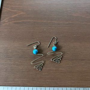 Lightweight silver tone zig zag aztec faux turquoise earrings threader fun zany